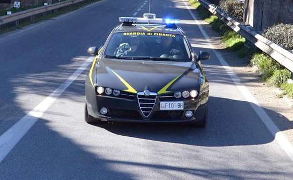 'Ndrangheta, operazione "Lea": confiscati beni per 10 milioni nel crotonese 