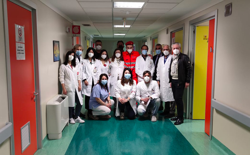 I-medici-e-i-volontari-che-si-sono-occupati-delle-visite-gratuite-nel-Lions-Day_39c65.jpg
