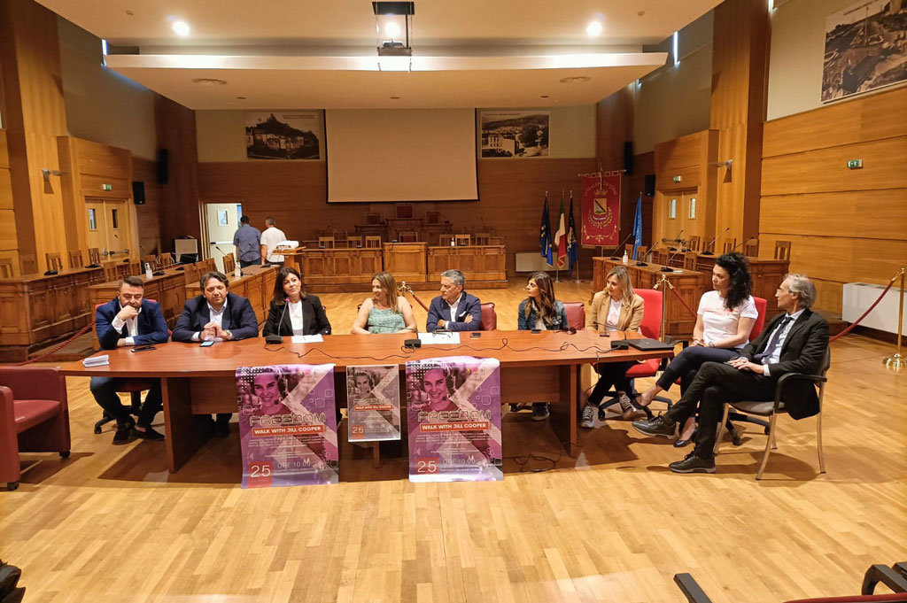 Lamezia, "Freedom: walk with Jill Cooper" passeggiata della salute nel centro il 25 giugno