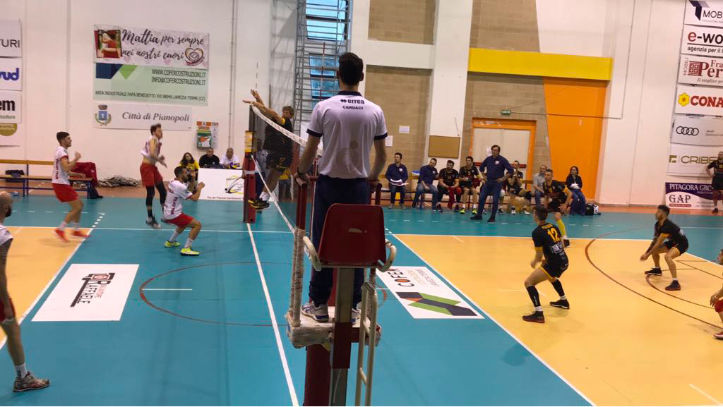 La Conad Volley Lamezia batte 3-1 la Etè Saporito Cosenza 
