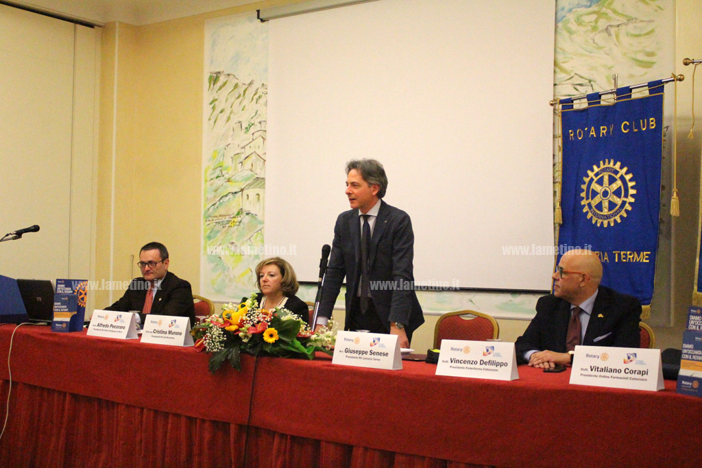 Lamezia, "Diamo un’occhiata con il Rotary": convegno sulla maculopatia e l’importanza del Test di Amsler