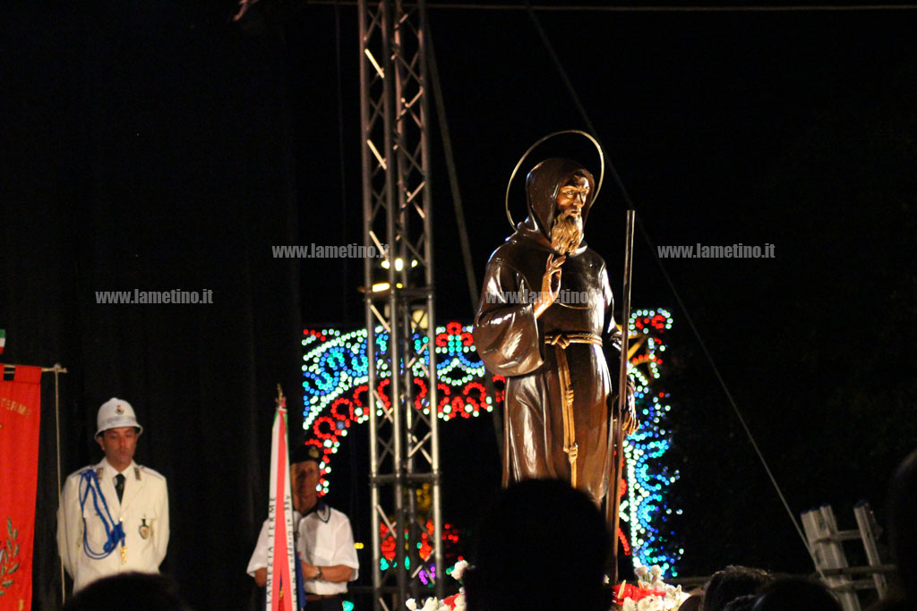 Lamezia, San Francesco di Paola in processione a Sant’Eufemia