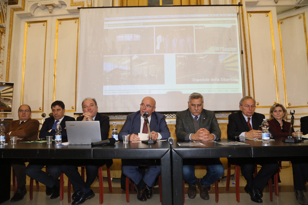 Oliverio presenta progetto ospedale Sibaritide: "Occorre recuperare ritardi gestione commissariale"