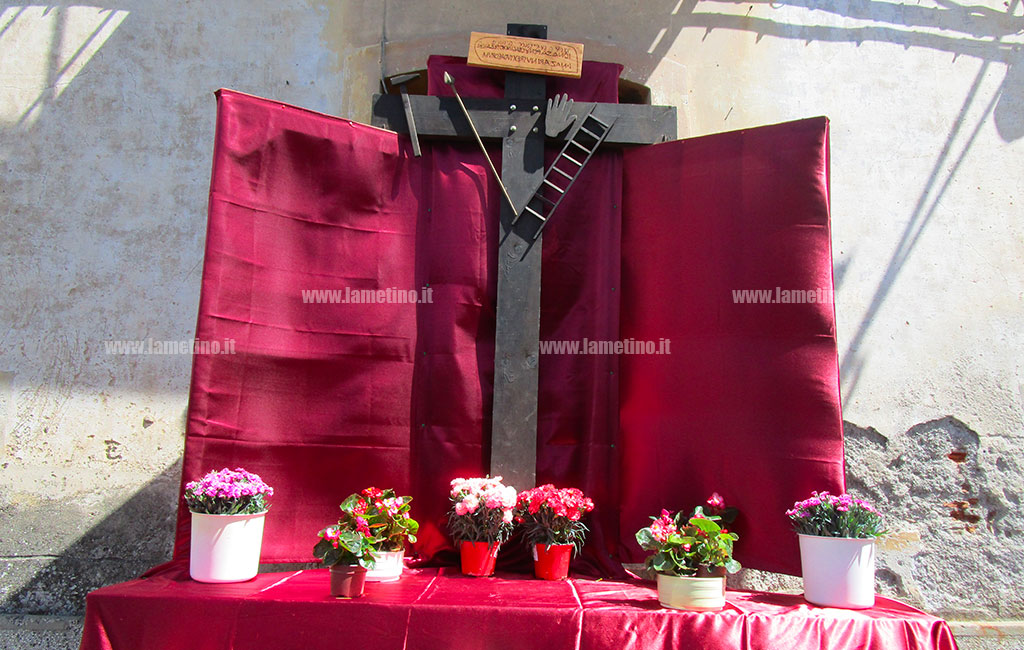 Lamezia, riprende vita l'antica tradizione della "Santa cruci"