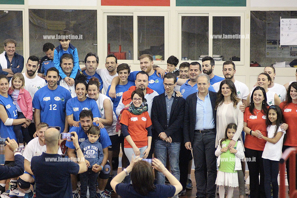 Lamezia, "Lo sport non conosce barriere" al PalaSparti Primo Meeting Volley per Angsa