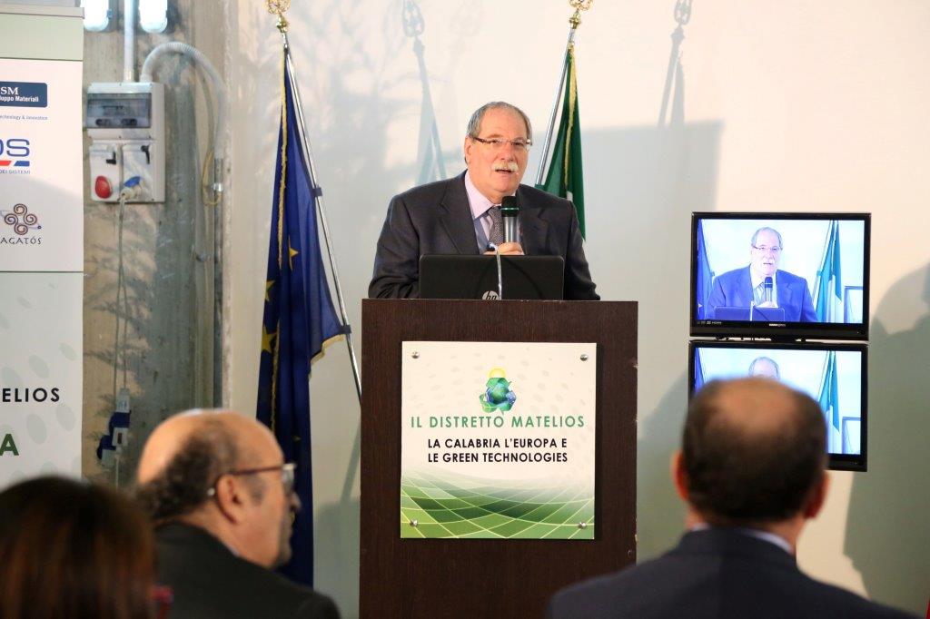 LameziaEuropa: apprezzamento per inserimento città tra le aree di crisi industriale
