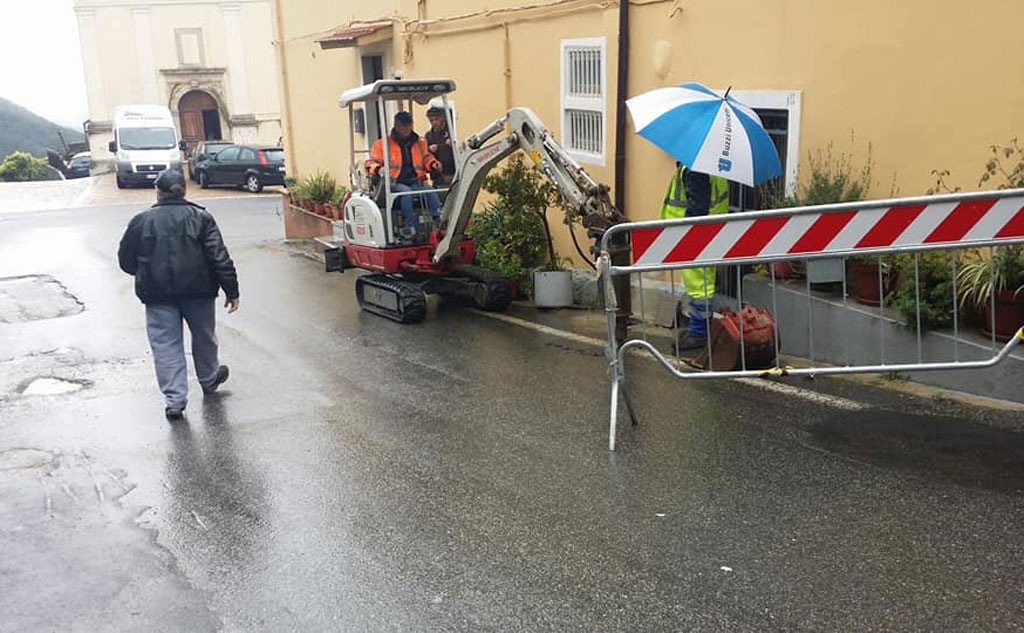 Lamezia, Popello (Identità Nazionale-FdI): "In riparazione la perdita dei liquami a Zangarona" 