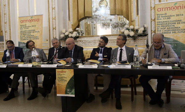“Qualità dei prodotti, tema prioritario in agricoltura”, incontro a Corigliano