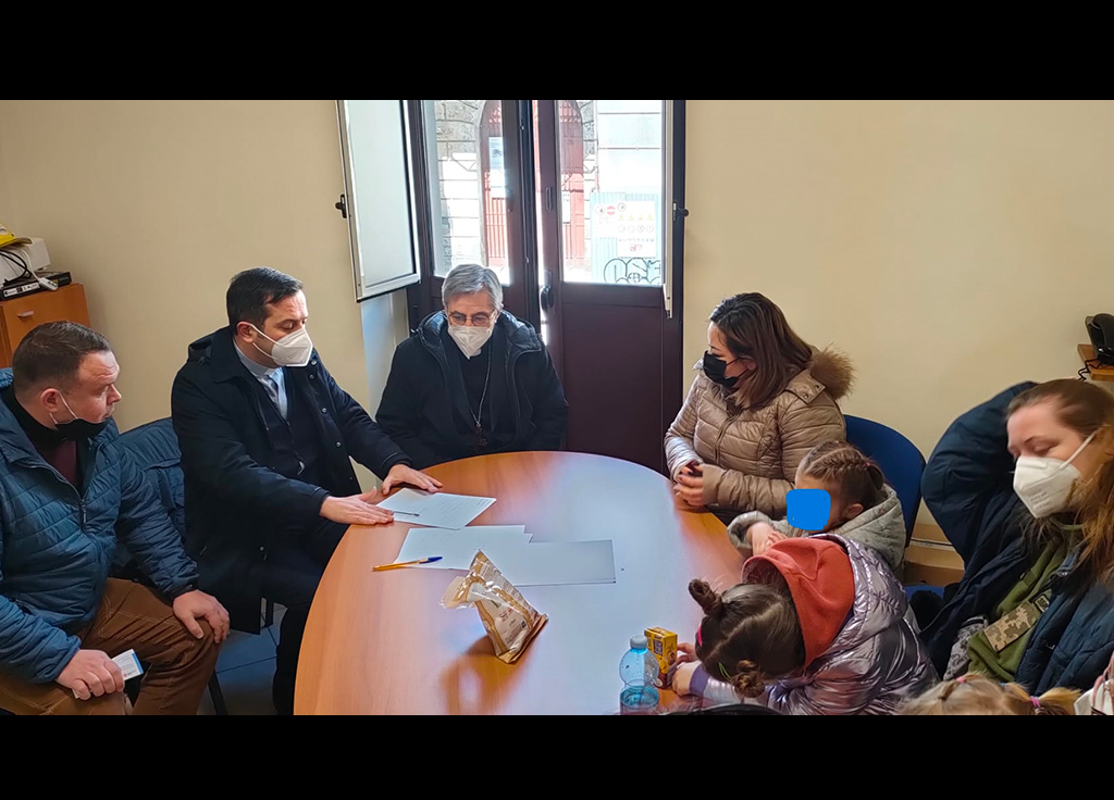 Lamezia, Caritas accoglie le prime famiglie in fuga dalla guerra in Ucraina