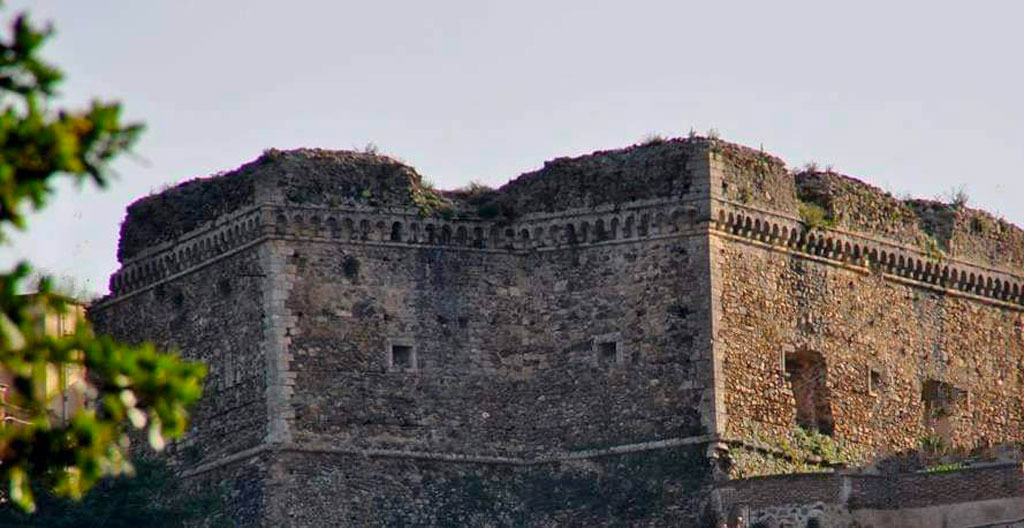 Approvato progetto definitivo per bando borghi e centri storici per ex Convento e Castello di Maida