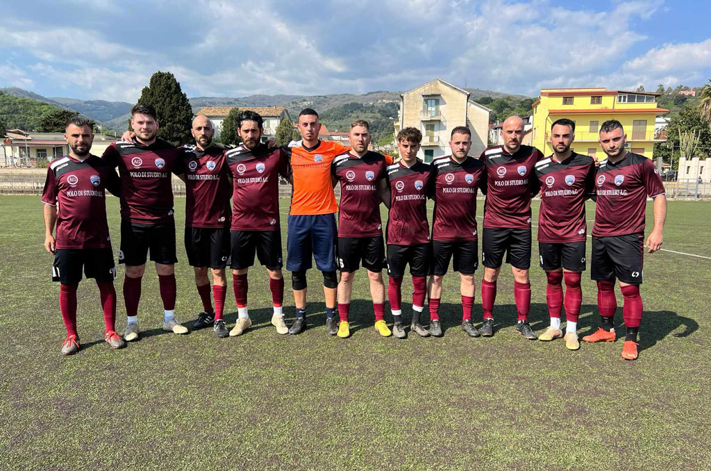 Il-San-Mango-che-sabato-ha-pareggiato-1-1-a-Pianopoli_406d7.jpg