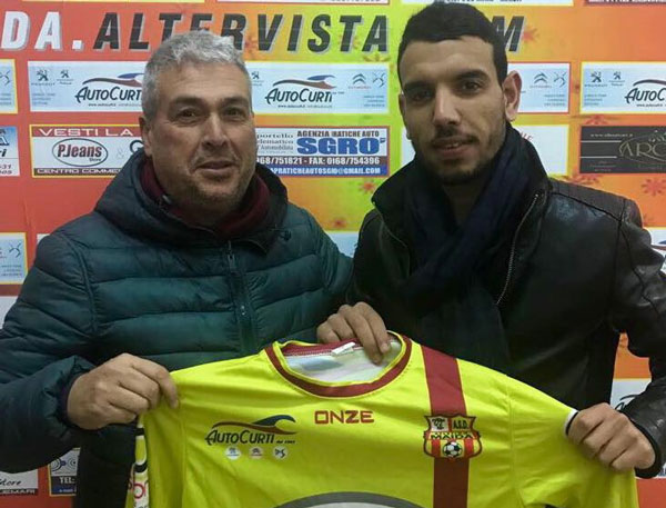 L'ex Asd Vigor Lamezia 1919 Arsa firma per l'Atletico Maida