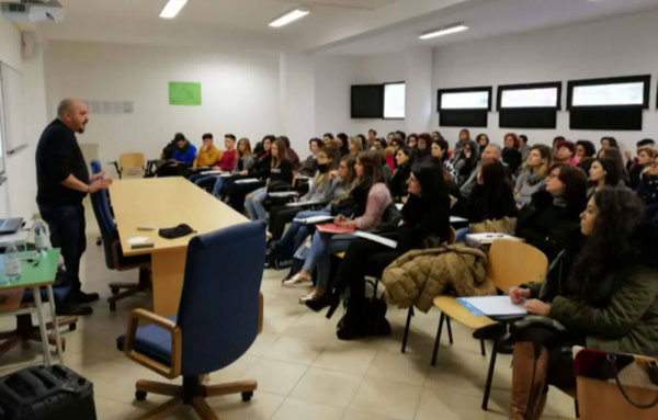Seminario formativo "Educazione all'autonomia" per persone con sindrome di down a Filadelfia