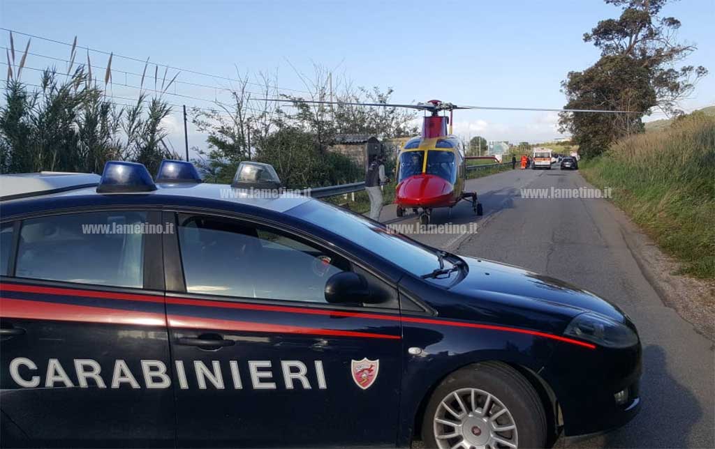 Auto si ribalta a Briatico, un ferito trasportato con elisoccorso