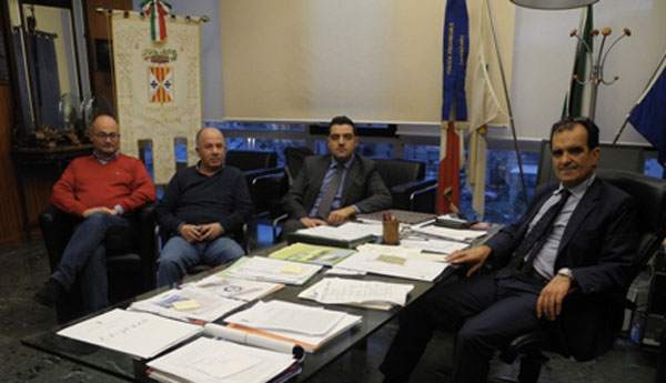 Calabria: Strada provinciale nel centro di Girifalco, impegno del presidente Bruno