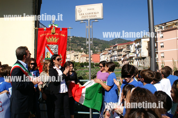 Lamezia: Intitolato ponte a Lea Garofalo alla presenza della sorella Marisa