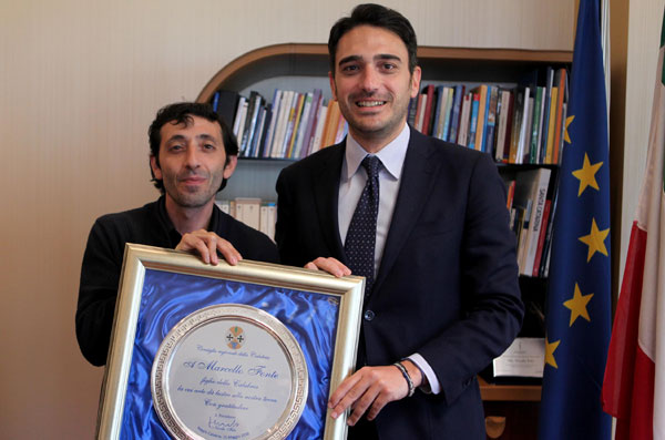 Il presidente del Consiglio regionale Irto riceve l'attore Marcello Fonte