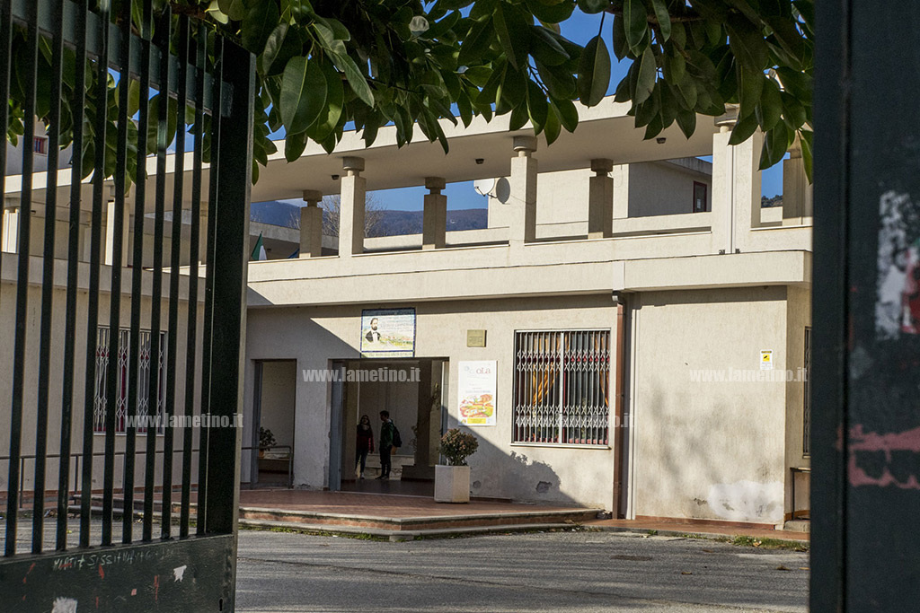 Lamezia, finanziamento per lavori adeguamento sismico scuole via delle Rose, la soddisfazione dell'amministrazione comunale