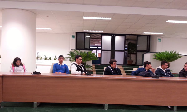 Lamezia: Studenti Istituto agrario visitano “Palazzo Campanella”