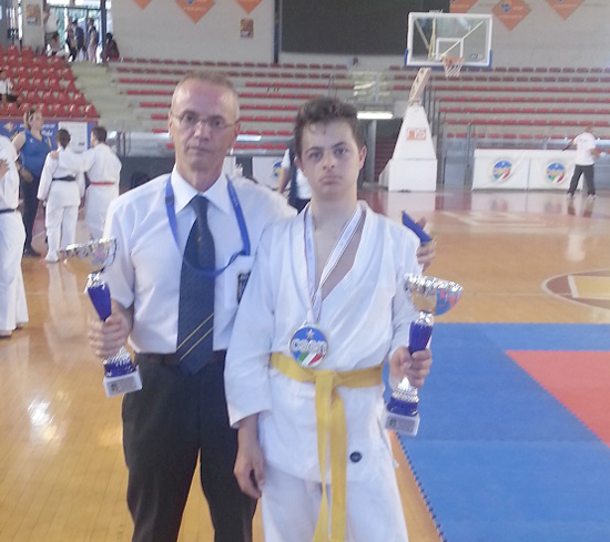Lamezia: Karate, medaglia d’oro per Mattia Cimino 