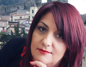 Nero (Vivo Lamezia): intervenire per contrastare fumi dal campo rom e smaltimento illegale rifiuti