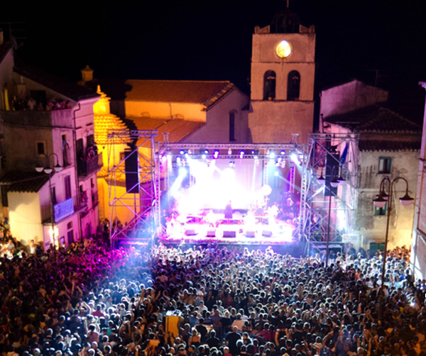 Kaulonia-festivl.jpg