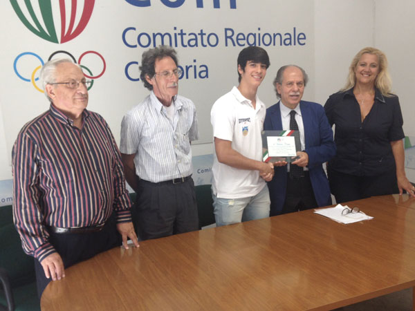 Basket: Il Coni Calabria premia il cestista Valerio Costa 
