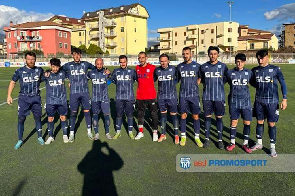 La-Promosport-che-ha-battuto-2-0-il-Real-Montepaone_ccc72.jpg