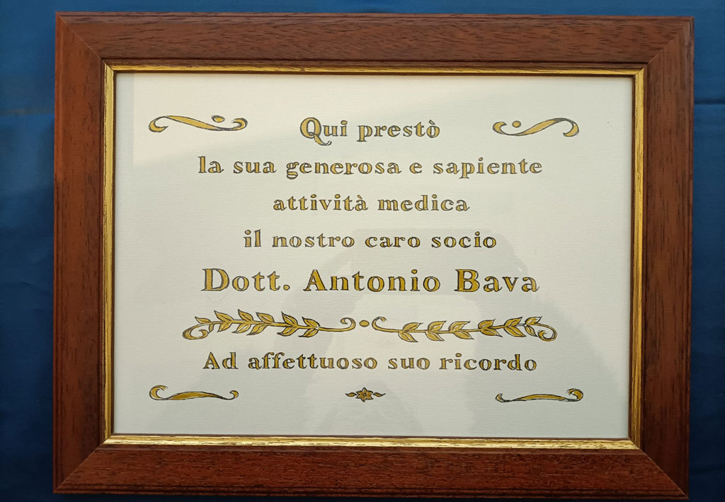 La-targa-in-memoria-di-Antonio-Bava_7ef2f.jpg