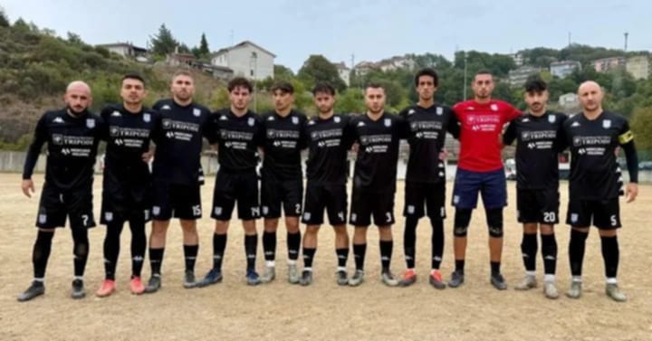 La_Promosport_Lamezia_che_sabato_ha_vinto_a_Rogliano_32a93.jpg