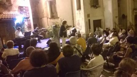 Lamezia: “Liriche, note e … sotto le stelle di San Lorenzo”