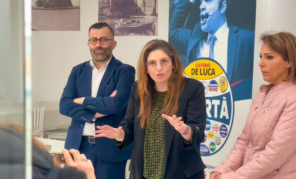 Lamezia, incontro con Laura Castelli in corsa per Europarlamento con "Sud chiama Nord"