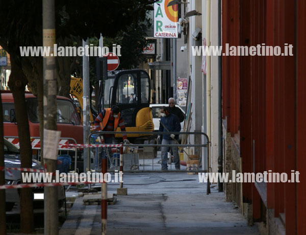 Lavori-via-XX-settembre-febb-2014--2.jpg