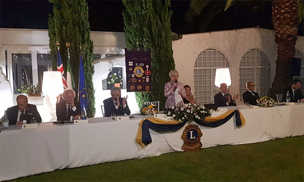 Cerimonia di Passaggio della Campana del Lions Club Lamezia Host per l’anno sociale 2020-21 
