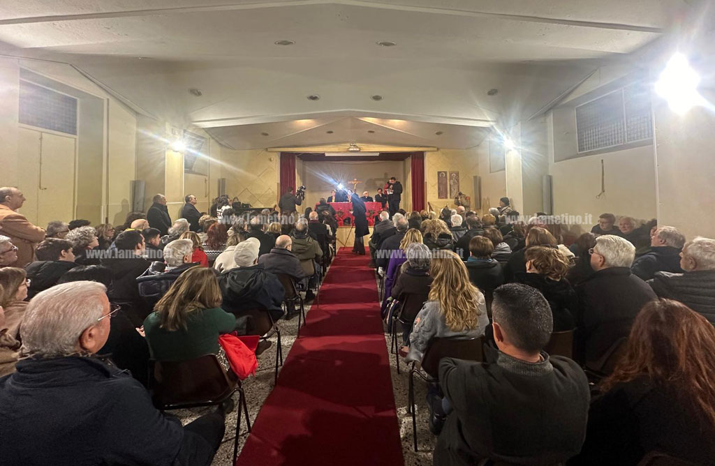 Lo-moro-libro--2024-12-30-at-19.56.36_21e26.jpg