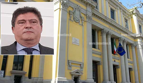 Giustizia, insediato nuovo pg Catanzaro Lucantonio: "Agirò con fermezza"