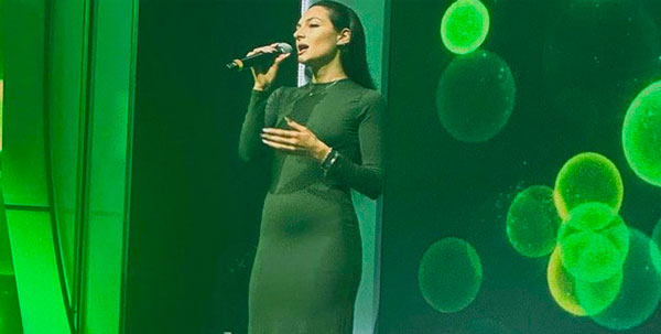Lucia-Rocchetta-sul-palco-del-Premio-Mia-Martini_6026b_a8e57.jpg