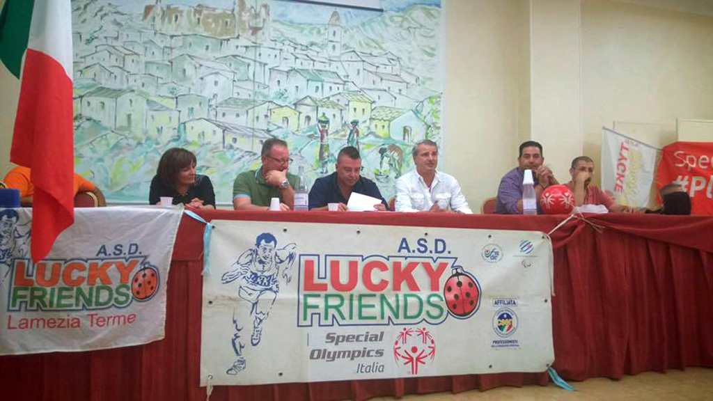 Lucky-Friends-ok2.jpg