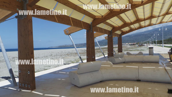 Lungomare-Cafarone-telone.jpg