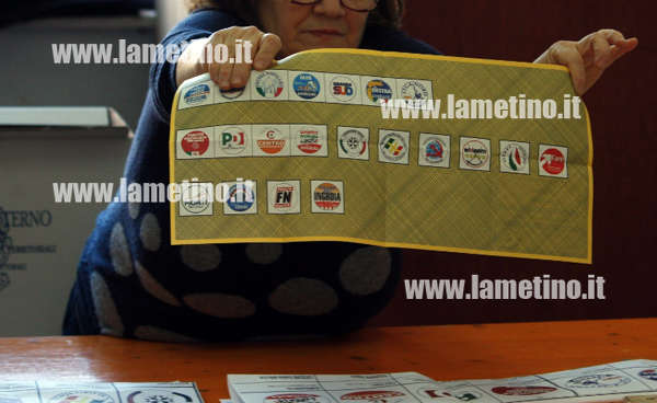 Calabria: L'onda di M5S dilaga in regione, ma Pdl resta vincente