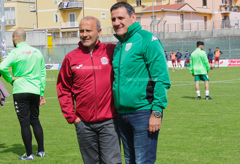 MORELLI-E-STRANGES2019-1.jpg