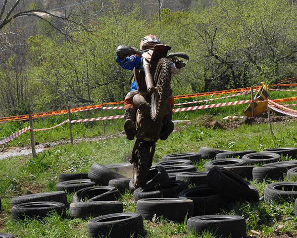MOTOCROSS-PLATANIA-2.jpg