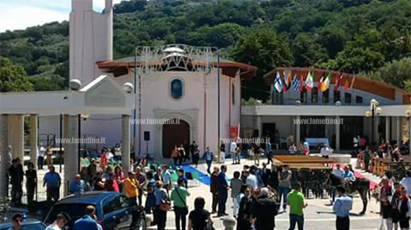 Madonna-BUda_1.jpg