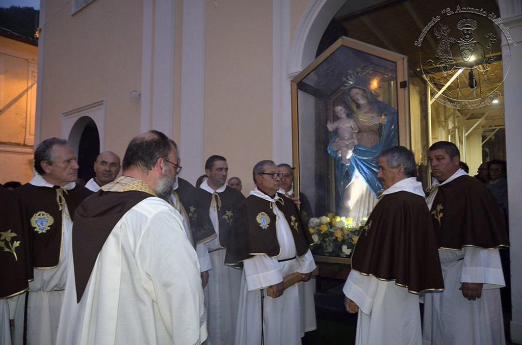 Madonna-Dipodi_lamezia-Cattedrale3.jpg