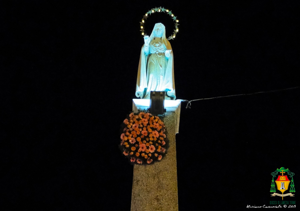 Lamezia, l'8 dicembre omaggio floreale alla Madonna in piazza Ardito con il vescovo Schillaci