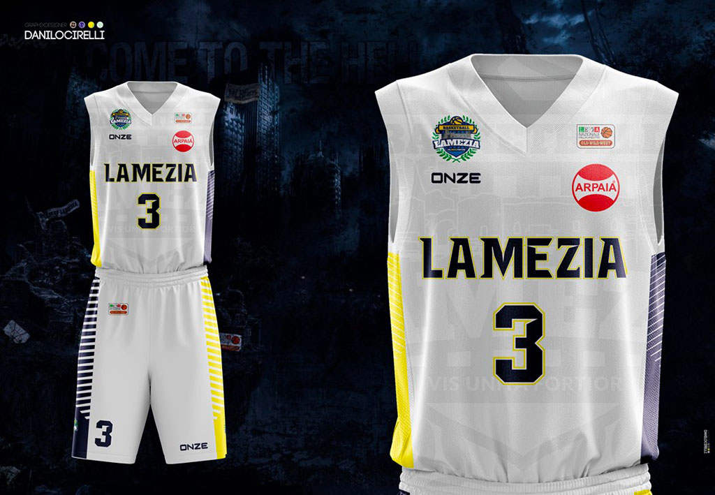 Maglia-bianca-basket_6ottobre2018.jpg