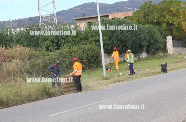 Malgrado-Tutto-pulizia-via-savutano-quater.jpg