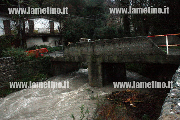Maltempo-Torrente-Calia-febb-2014-2.jpg