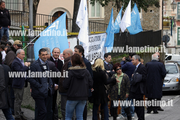 Manifestazione-chiusura-carcere-marzo-2013.jpg