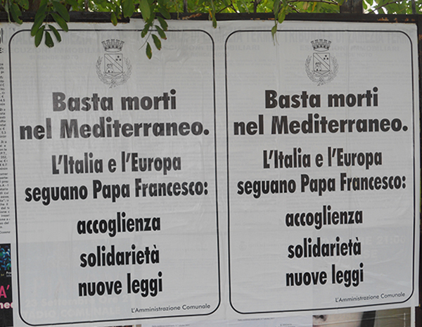 Lamezia: Amministrazione comunale affigge manifesti per vittime immigrazione nel Mediterraneo